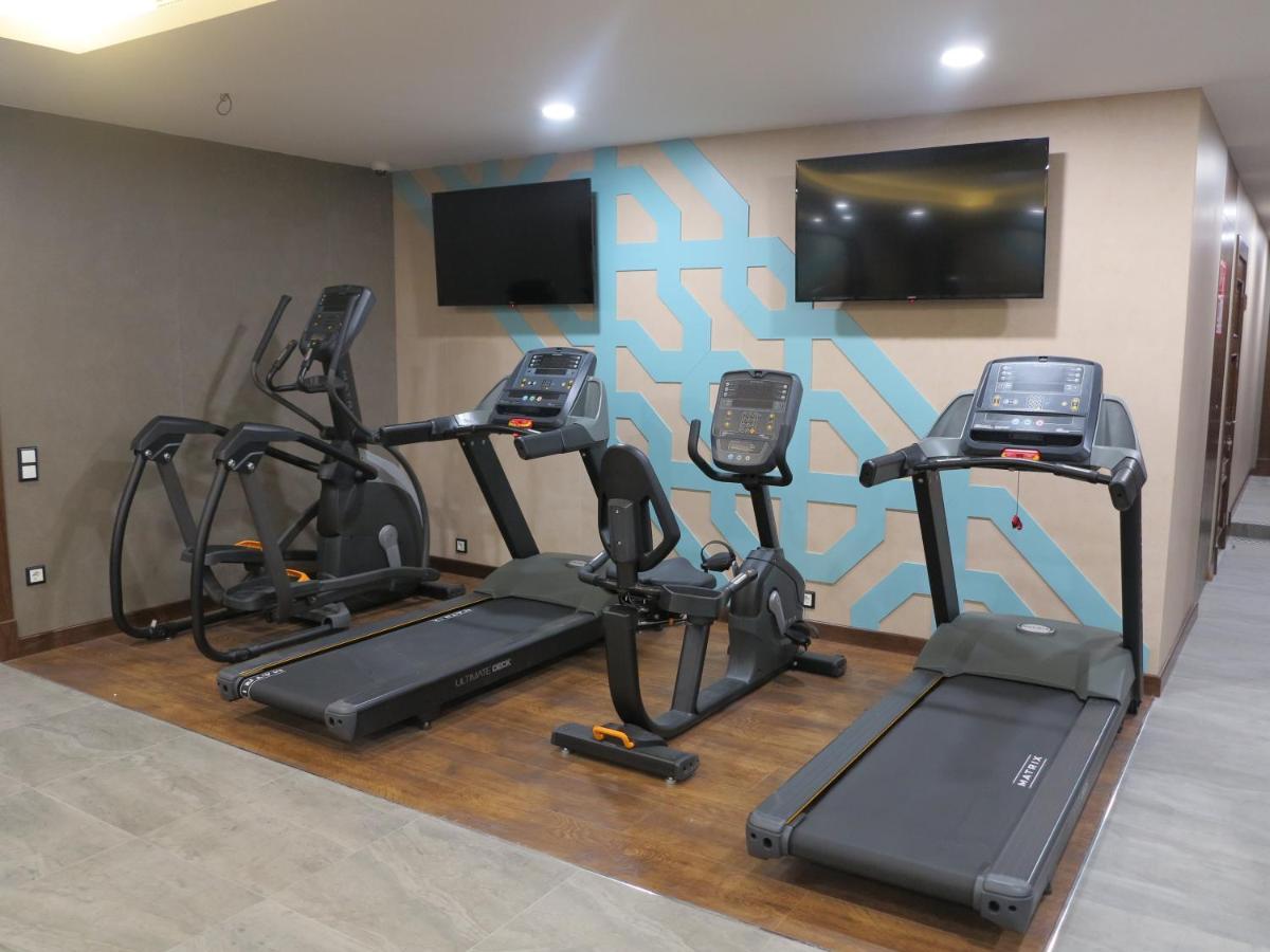 Manor Hotel Tashkent Ngoại thất bức ảnh