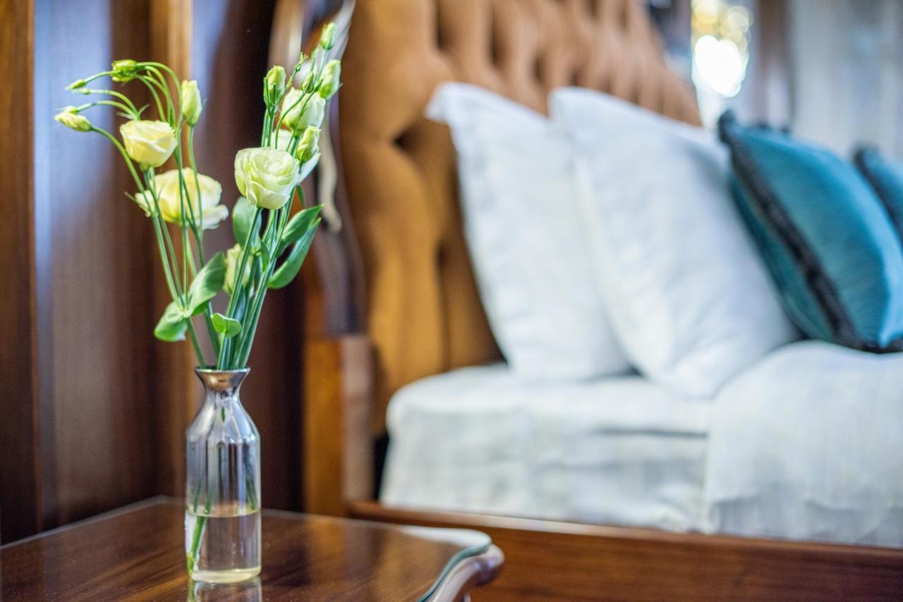 Manor Hotel Tashkent Ngoại thất bức ảnh