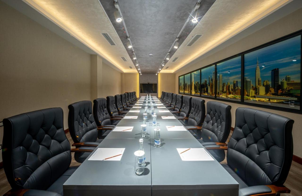 Manor Hotel Tashkent Ngoại thất bức ảnh